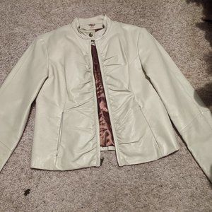 Beige ruched leather jacket blazer